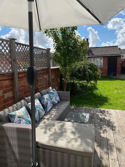 Spacious Victorian Townhouse With Cathedral Views Lincoln Eksteriør billede
